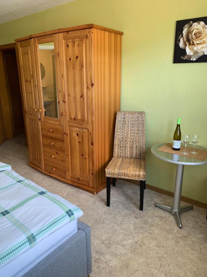 빈트리크 Weingut J. A. Meyer B&B 외부 사진
